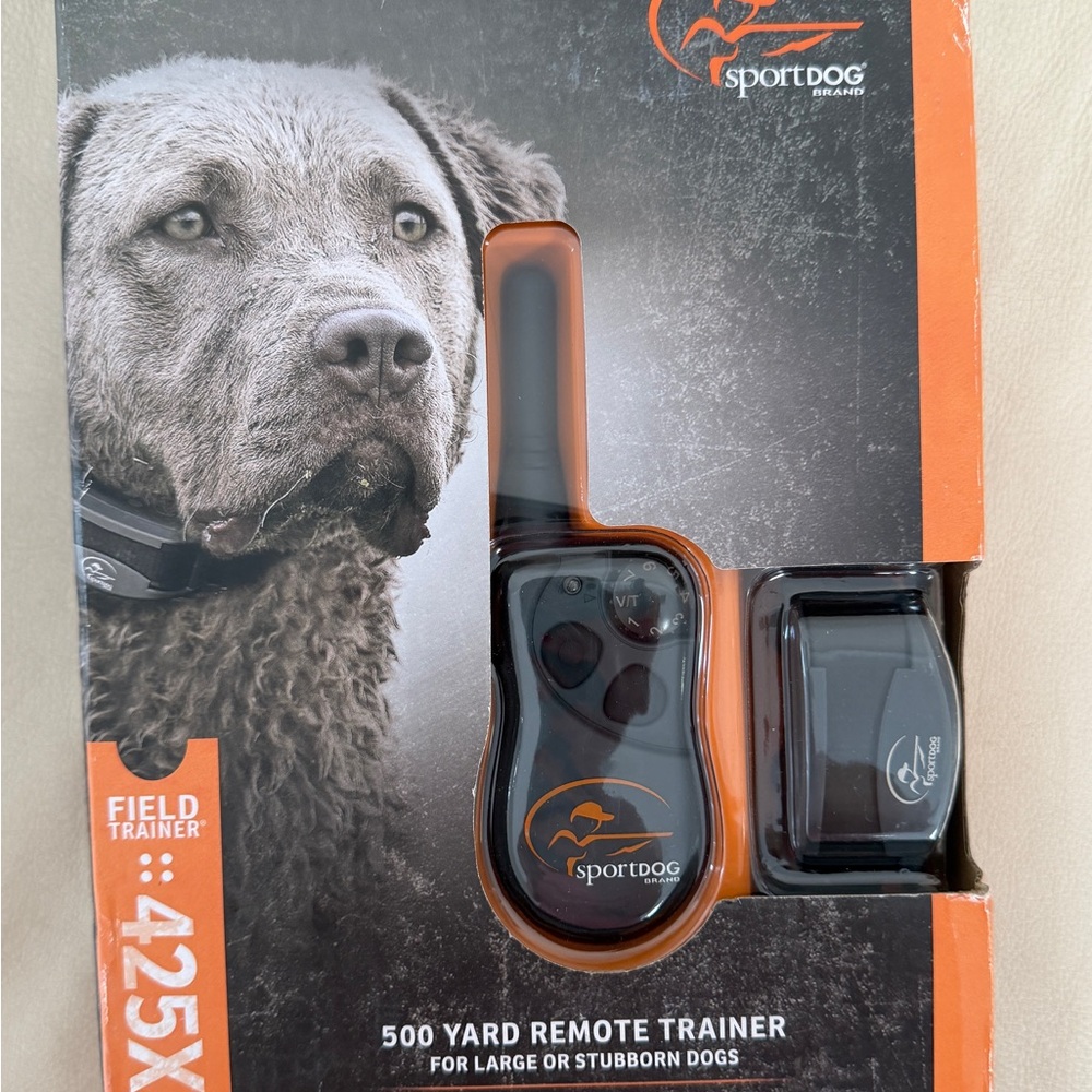 SportDOG Brand FieldTrainer 425XS remote dog training collar system